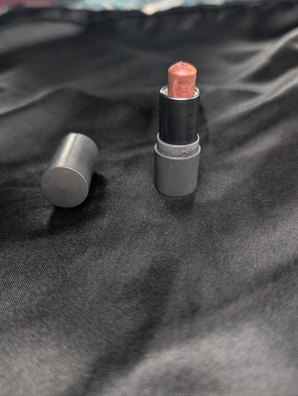 Mini Sized Bite Beauty Prismatic Multistick in Rose Pearl